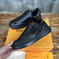 Louis Vuitton Low Shoes